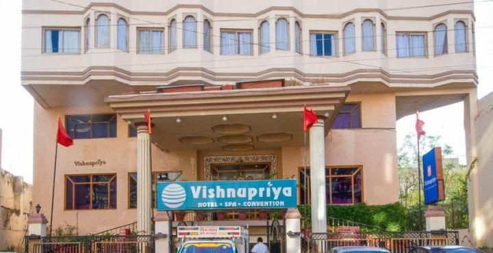 אודייפור Hotel Vishnupriya מראה חיצוני תמונה
